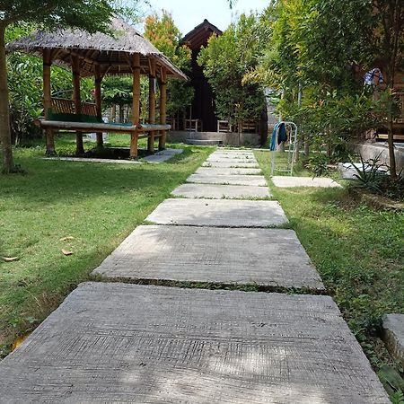 Bale Hostel Kuta  Εξωτερικό φωτογραφία