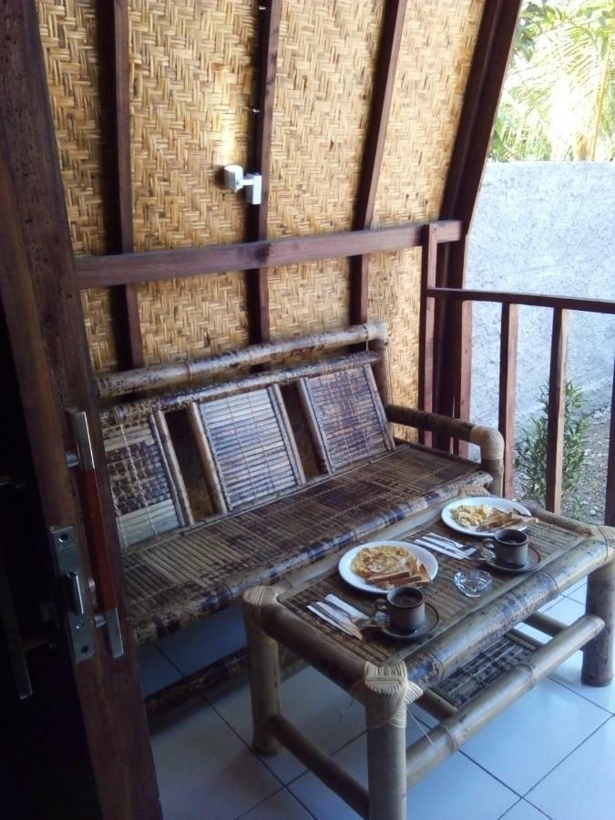 Bale Hostel Kuta  Εξωτερικό φωτογραφία