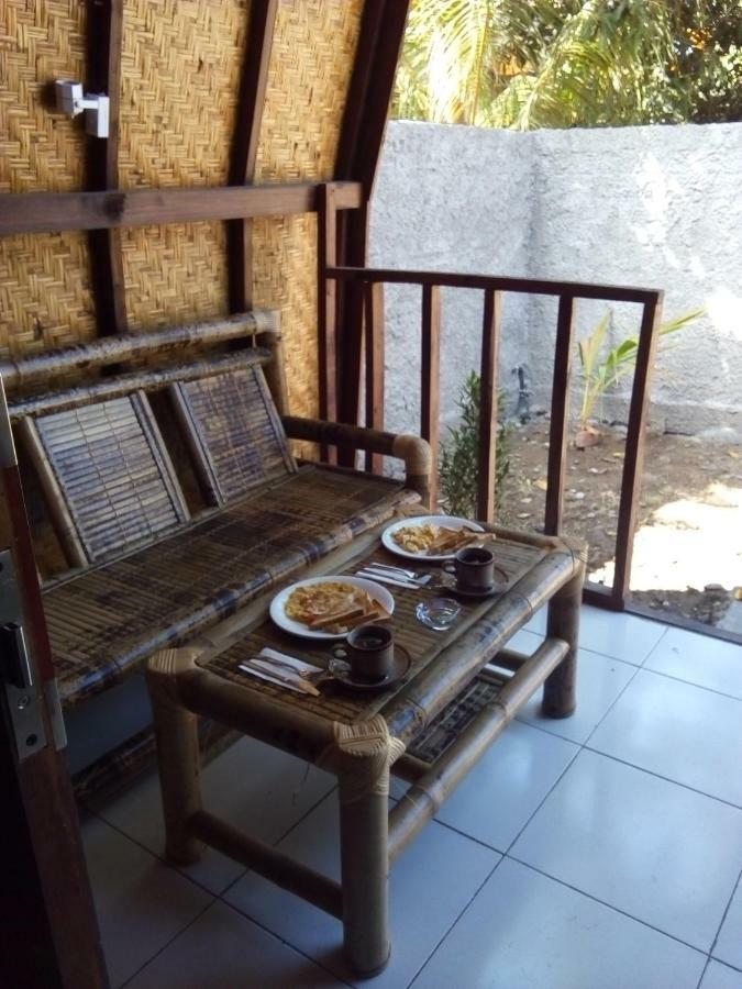 Bale Hostel Kuta  Εξωτερικό φωτογραφία